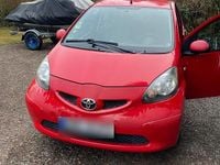 Gebraucht Toyota Aygo 67 PS (49 kW) 2007 Rot Kleinwagen