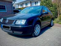 Second-hand VW Bora 105 CP (77 kW) 2002 Negru Berlinǎ