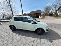 Second-hand Opel Corsa Active 101 CP (74 kW) 2013 Andere farben Hatchback