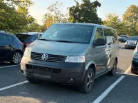 Gebraucht VW Caravelle 174 PS (127 kW) 2005 Grün Van