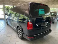 Gebraucht VW Caravelle Highline 199 PS (146 kW) 2019 Deep black perleffekt Van