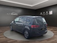 Gebraucht VW Touran Active 150 PS (110 kW) 2022 Schwarz Van / Kleinbus