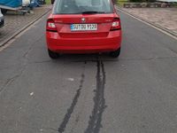 Gebraucht Skoda Fabia Ambition 60 PS (44 kW) 2017 Rot Kleinwagen