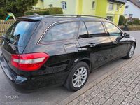 Gebraucht Mercedes E200 136 PS (100 kW) 2011 Schwarz Kombi