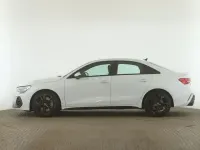 Gebraucht Audi S3 Ambiente 333 PS (244 kW) 2024 Gletscherweiß metallic Limousine