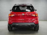 Neu Seat Arona FR 150 PS (110 kW) 2026 Liminal red/dach schwarz SUV
