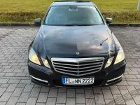 Gebraucht Mercedes E300 231 PS (169 kW) 2012 Schwarz Limousine