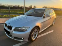 Gebraucht BMW 318 143 PS (105 kW) 2011 Silber Kombi