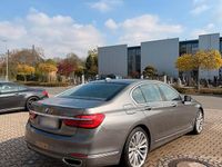 Second-hand BMW 730 Executive 2016 Gri Berlinǎ