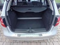 Second-hand Mercedes B160 90 CP (66 kW) 2013 Argintiu Monovolum