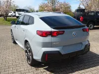 Neu BMW X2 M Sport 156 PS (114 kW) 2025 Grau SUV