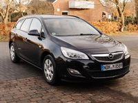 Gebraucht Opel Astra Eco 95 PS (69 kW) 2011 Schwarz Kombi