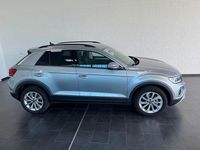 Gebraucht VW T-Roc Life 150 PS (110 kW) 2024 Pyritgrau SUV