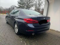 Second-hand BMW 520 190 CP (139 kW) 2017 Albastru Berlinǎ