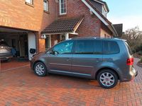 Gebraucht VW Touran Highline 105 PS (77 kW) 2011 Grau Van / Kleinbus