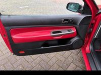 Gebraucht VW Golf IV 115 PS (84 kW) 2001 Rot Kleinwagen