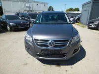 Gebraucht VW Tiguan Team 170 PS (125 kW) 2011 Grau SUV
