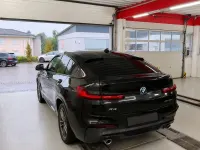 Gebraucht BMW X4 M Sport 190 PS (139 kW) 2020 Schwarz SUV