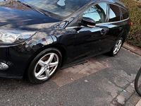 Gebraucht Ford Focus 125 PS (91 kW) 2014 Schwarz Kombi