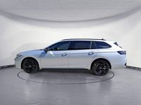 Gebraucht VW Passat R-line 150 PS (110 kW) 2024 Silber Kombi