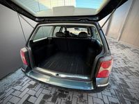 Gebraucht VW Passat Highline 131 PS (96 kW) 2001 Grau Kombi