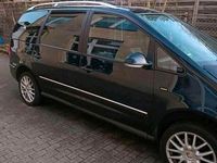 Second-hand VW Sharan 140 CP (102 kW) 2007 Albastru Monovolum