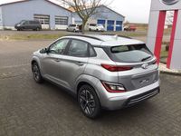 Gebraucht Hyundai Kona Select 150 kW (204 PS) 2022 Silber SUV