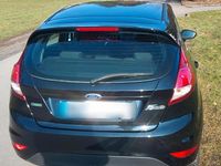 Gebraucht Ford Fiesta 100 PS (73 kW) 2015 Schwarz Kleinwagen