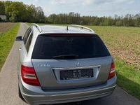 Gebraucht Mercedes C200 Elegance 184 PS (135 kW) 2013 Grau Kombi