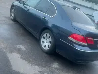 Second-hand BMW 730 2006 Albastru Berlinǎ
