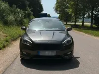 Gebraucht Ford Focus ST-Line 150 PS (110 kW) 2017 Grau Kombi