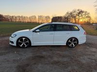 Gebraucht VW Golf VII R-line 150 PS (110 kW) 2014 Weiß Kombi