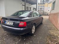 Gebraucht Audi A4 S-Line 125 PS (91 kW) 1997 Blau Limousine