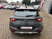 Gebraucht Kia Stonic Vision 84 PS (61 kW) 2021 Grau SUV
