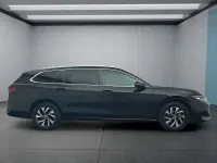 Neu VW Passat 150 PS (110 kW) 2026 Schwarz Kombi
