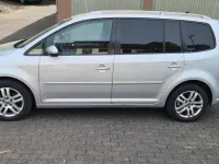 Gebraucht VW Touran 105 PS (77 kW) 2010 Silber Van / Kleinbus