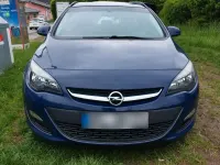 Gebraucht Opel Astra 110 PS (80 kW) 2013 Blau Kombi