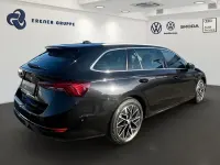 Gebraucht Skoda Octavia Style 150 PS (110 kW) 2022 Schwarzmagic perleffekt Kombi