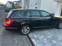 Gebraucht Mercedes C220 Avantgarde 170 PS (125 kW) 2011 Schwarz Kombi