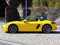 Gebraucht Porsche Boxster 299 PS (219 kW) 2019 Gelb Cabrio