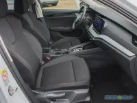 Gebraucht Skoda Octavia Essence 116 PS (85 kW) 2025 Moon weiss perleffekt Kombi