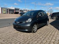 Gebraucht Toyota Aygo Cool 68 PS (50 kW) 2005 Grau Kleinwagen