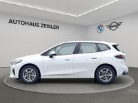 Gebraucht BMW 220 Active Tourer 156 PS (114 kW) 2025 Mineralweiß Van / Kleinbus