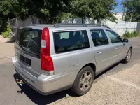 Gebraucht Volvo V70 Kinetic 185 PS (136 kW) 2006 Silber Kombi