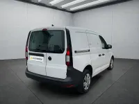 Second-hand VW Caddy 114 CP (83 kW) 2023 Alb Monovolum