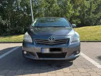 Gebraucht Toyota Verso 150 PS (110 kW) 2010 Grau Van / Kleinbus