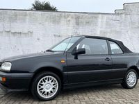 Gebraucht VW Golf Cabriolet 75 PS (55 kW) 2002 Schwarz Cabrio