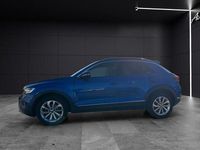 Gebraucht VW T-Roc Style 116 PS (85 kW) 2023 Ravennablau metallic SUV