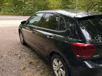 Gebraucht VW Polo 95 PS (69 kW) 2018 Schwarz Kleinwagen