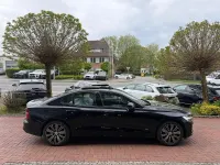 Gebraucht Volvo S60 Ultimate 250 PS (183 kW) 2023 Schwarz metallic Limousine